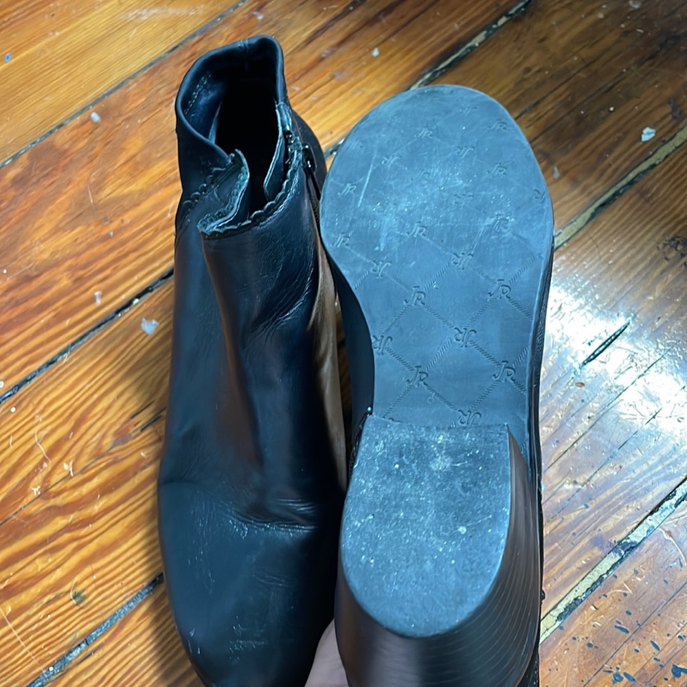 Size 8 Jack Rogers black leather booties - Picture 4 of 5